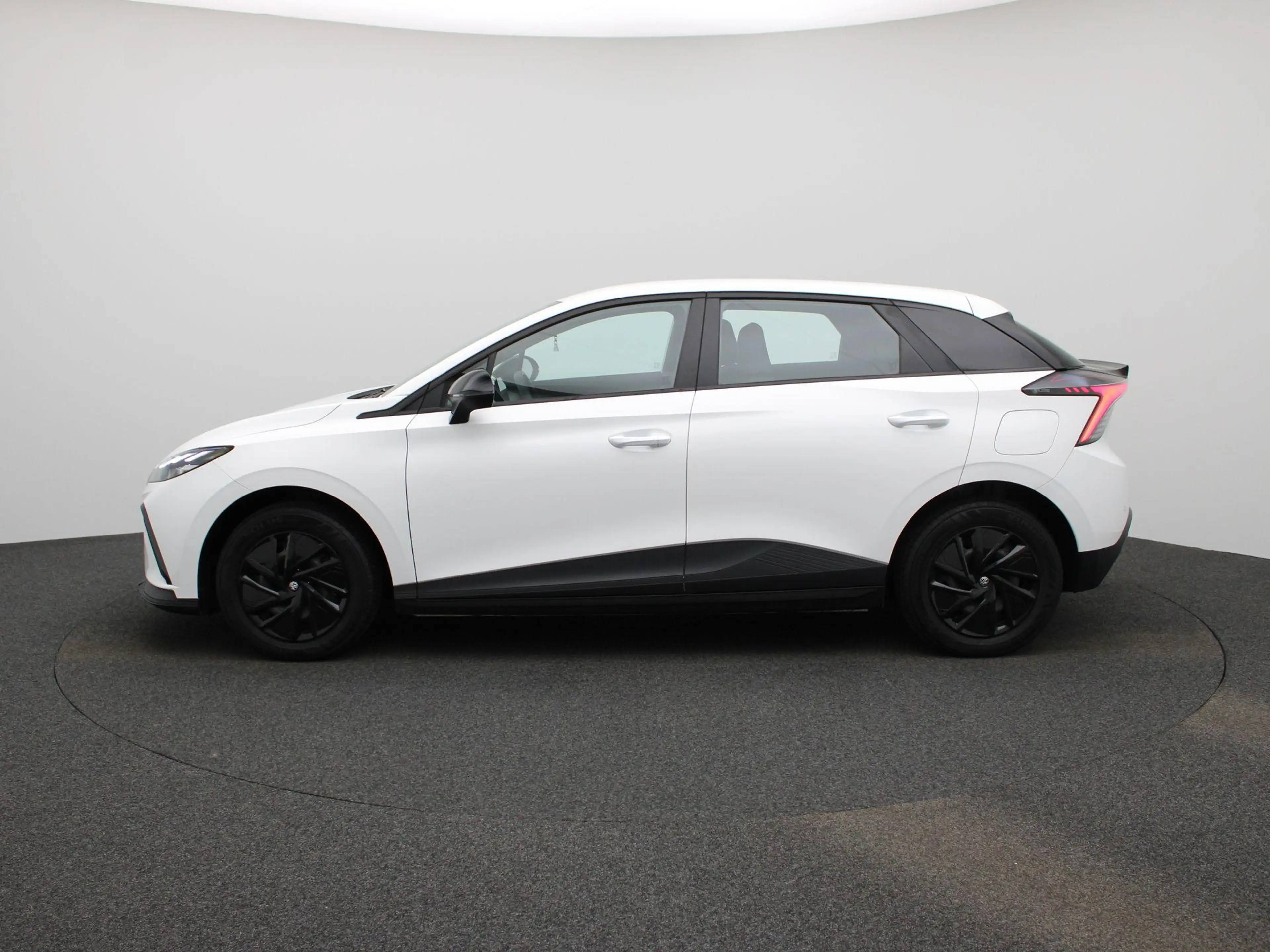 MG MG4 Electric Standard 51 kWh | WORDT VERWACHT | APPLE — photo 4