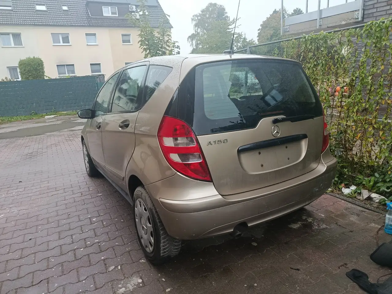 Mercedes-Benz A 150 Classic — photo 1 of 7