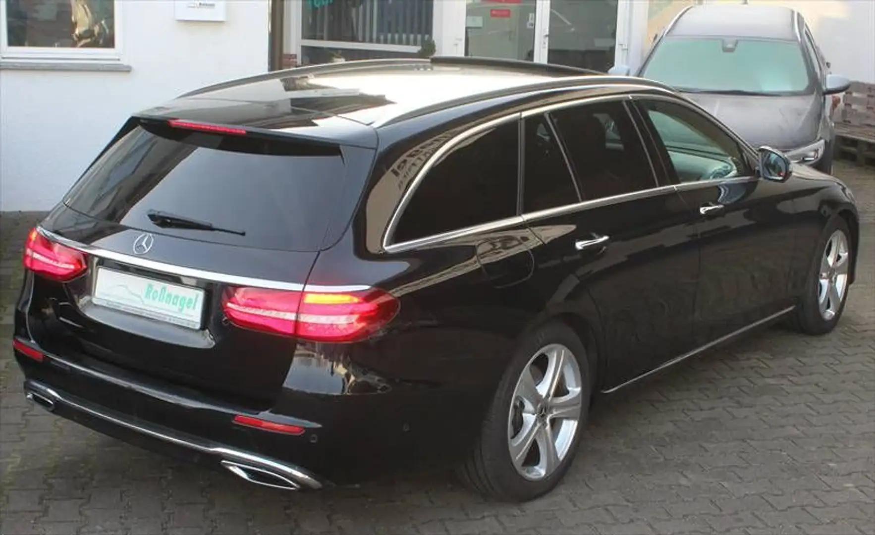 Mercedes-Benz E 350 d T-Kombi Avantgarde Comand Leder AHK Negro - 2