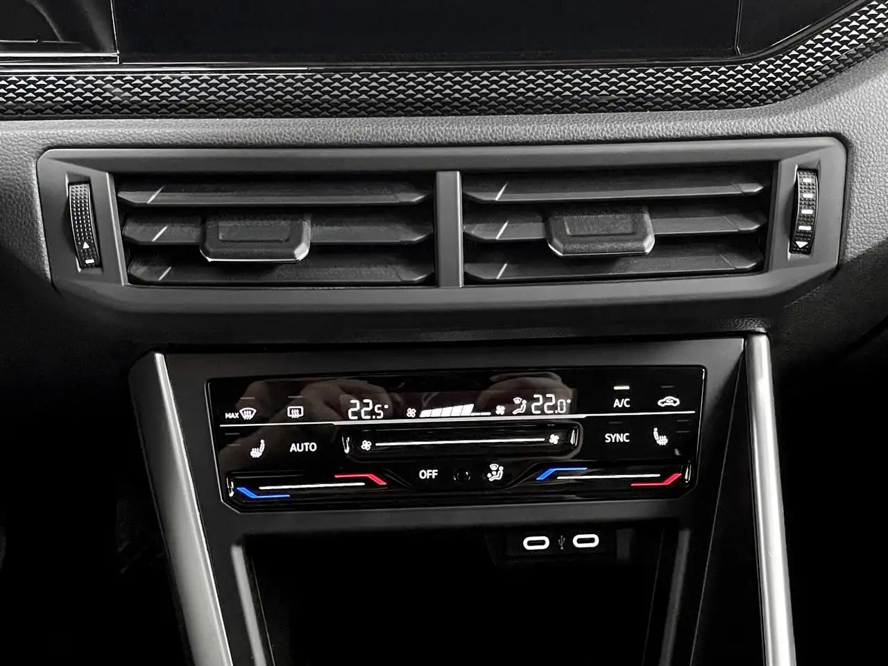 Volkswagen Taigo 1.0 TSI 110pk / Camera / Carplay / Navigatie / Zetelverwarming, миниатюра 24