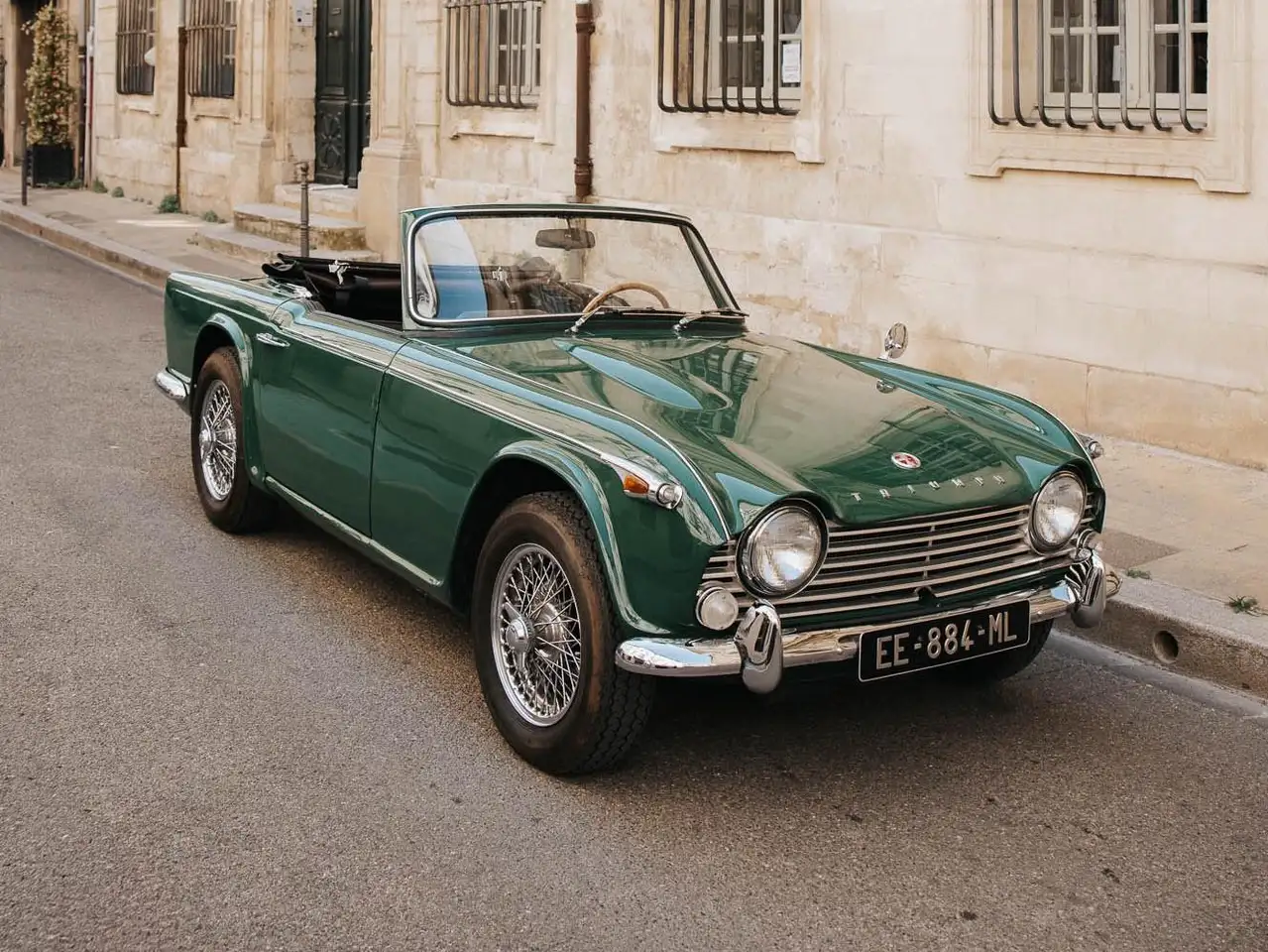 Triumph TR4 A IRS restaurée, fiabilisée, Expertisée, foto 3