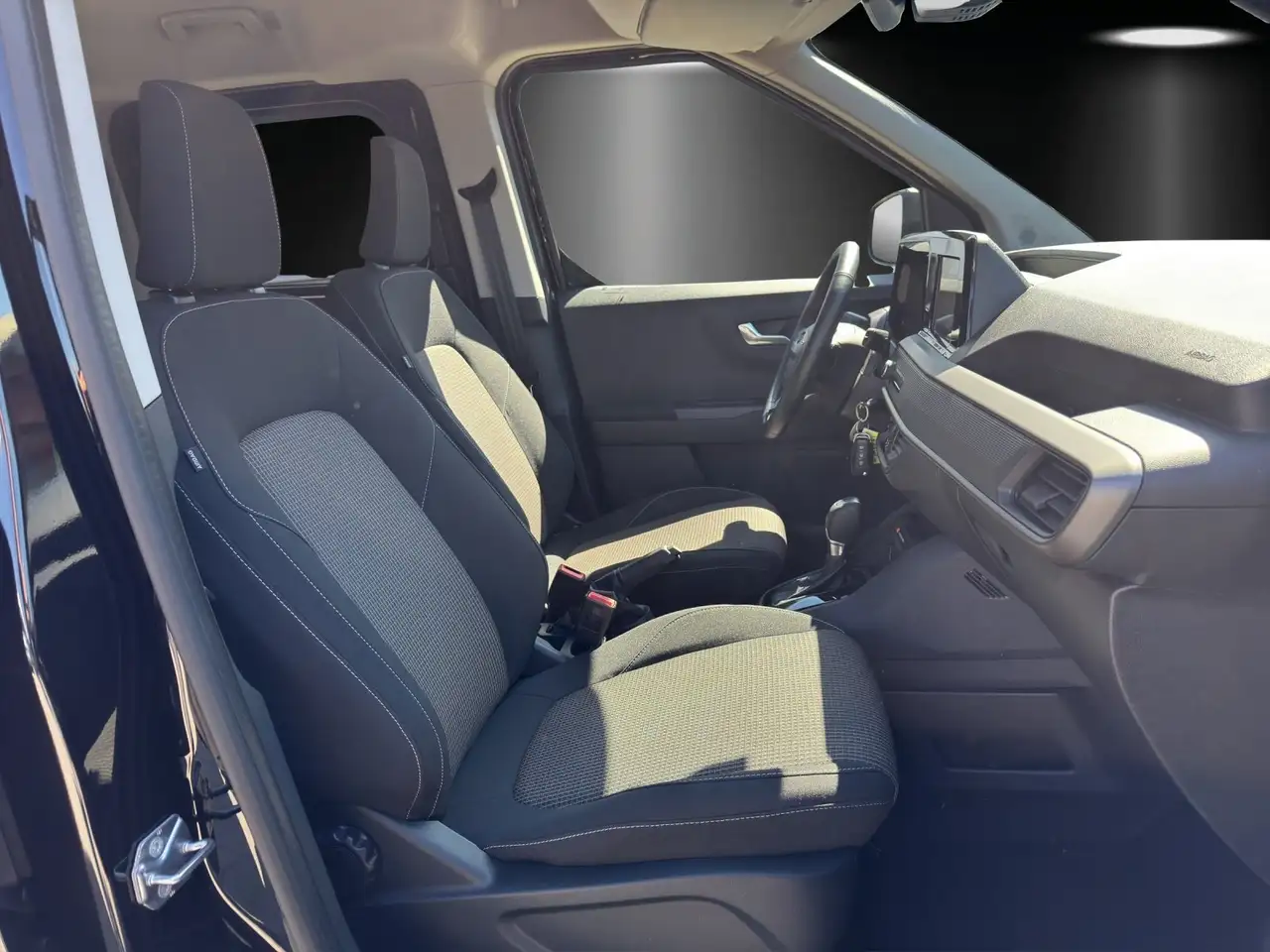 Ford Tourneo 1.0 Aut./ACC/KAMERA/NAVI/AHK/SHZ, миниатюра 7