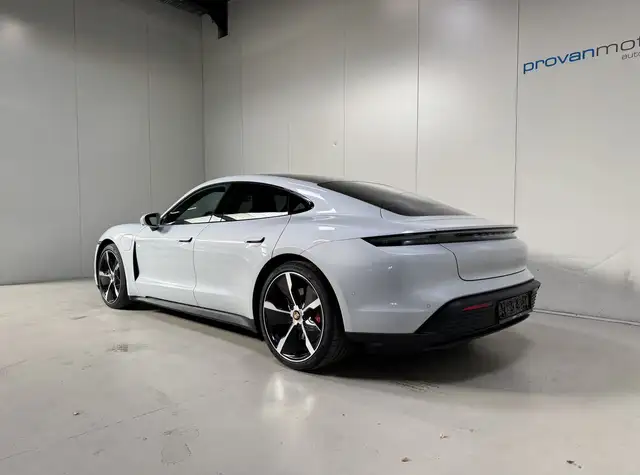 Porsche Taycan view 6