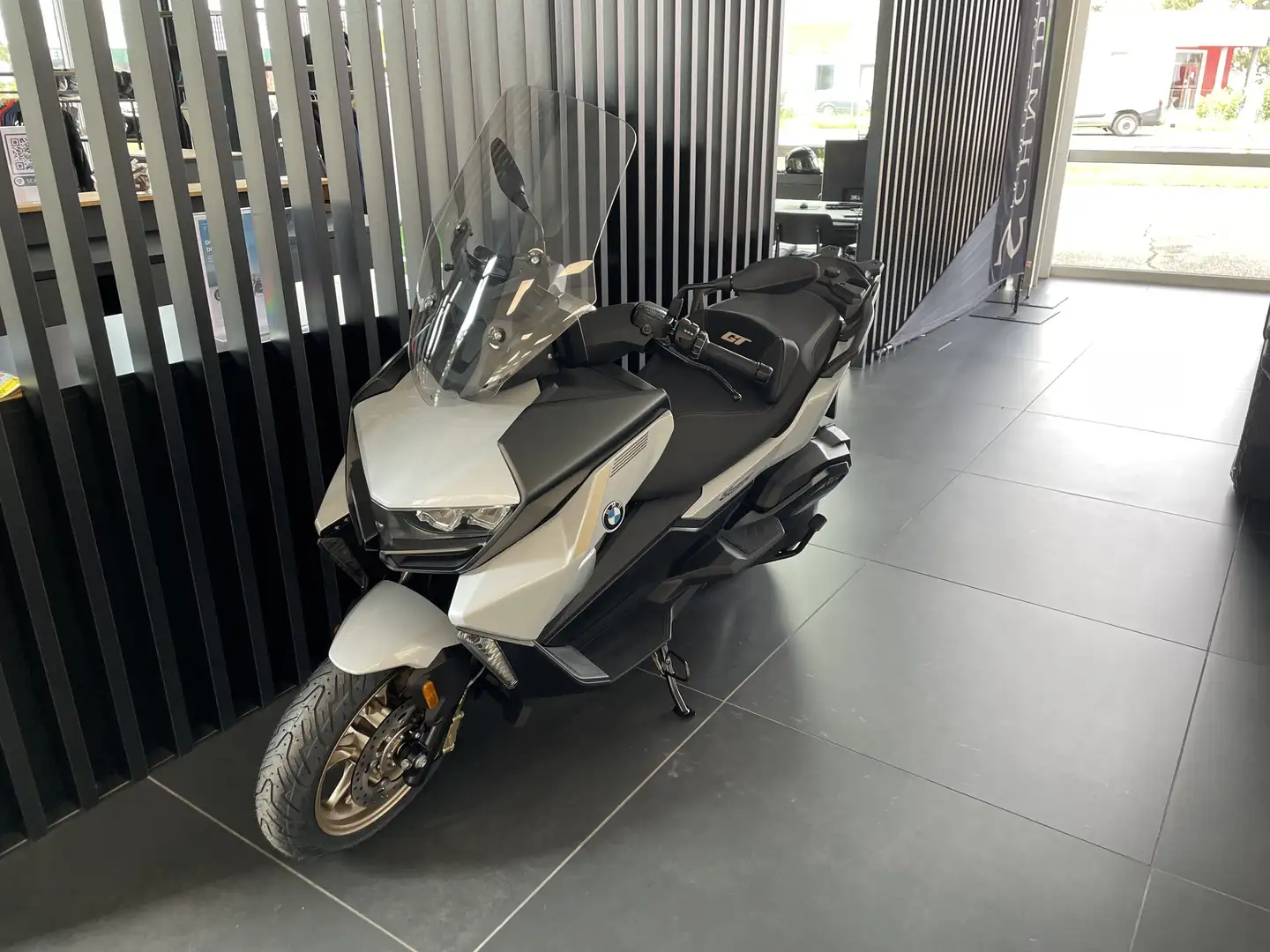 BMW C 400 GT Weiß - 1