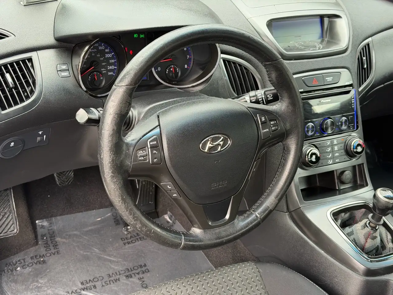 Hyundai Genesis снимка Hyundai Genesis