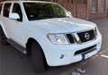 Nissan Pathfinder 2.5 dCi Aut. LE Biały - thumbnail 3