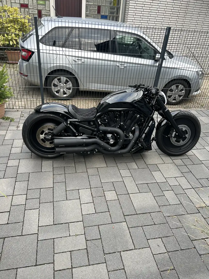 Harley-Davidson V-Rod Custom Fekete - 1