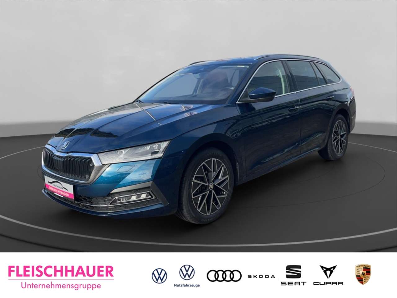 Skoda Octavia — Skoda Octavia OCT.COM iV Style DSG+HUD+PANO+KAMEREA+LED