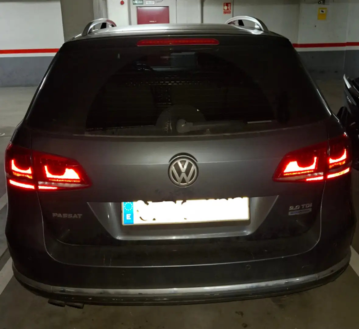 Volkswagen Passat Variant Passat Variant 2.5TDI Highline Highline Gris - 2