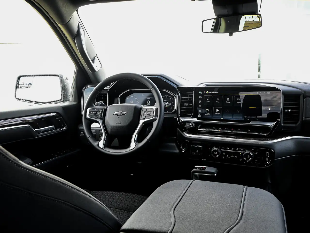 Chevrolet Silverado 1500 снимка Chevrolet Silverado 1500