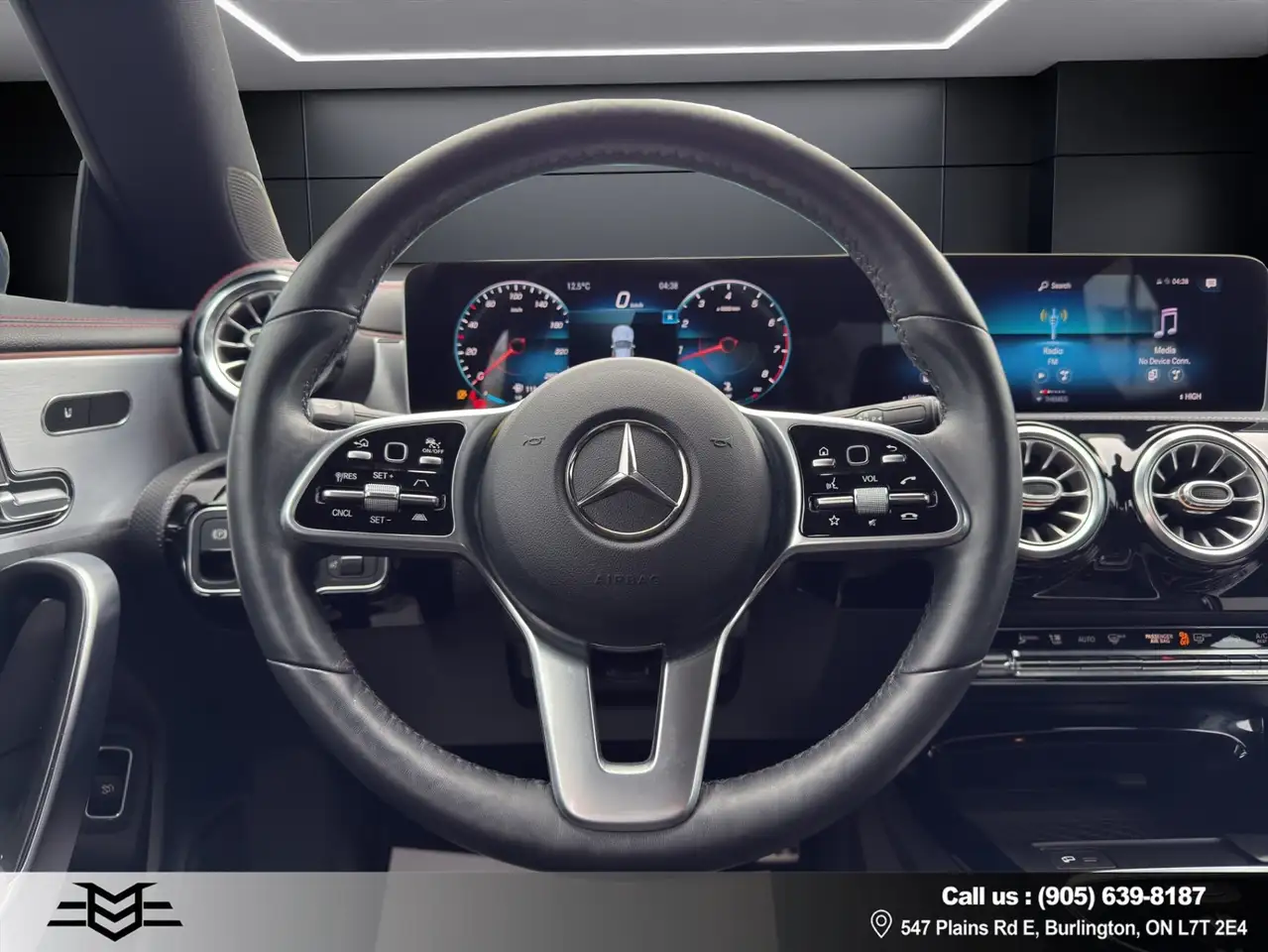 Mercedes-Benz CLA снимка Mercedes-Benz CLA