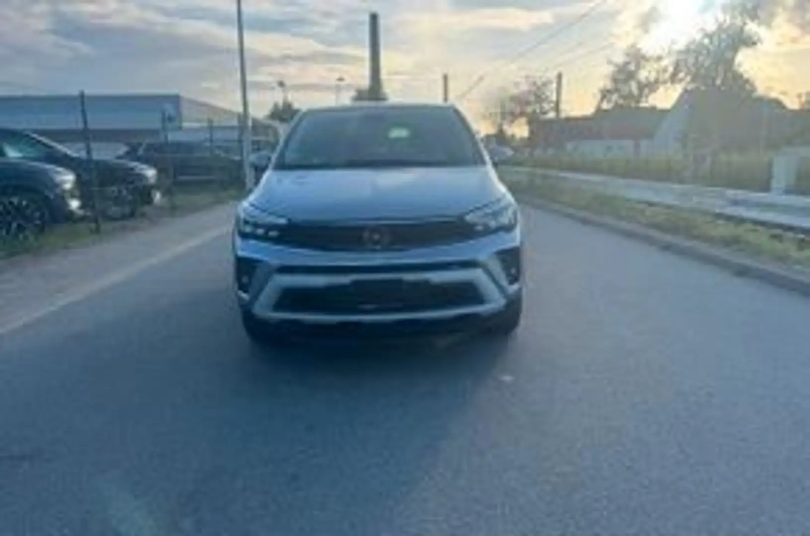 Opel Crossland X Grau - 1