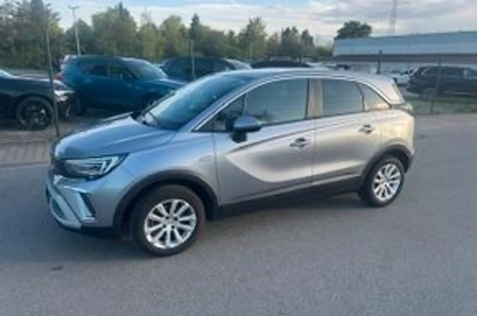 Opel Crossland X Grau - 2