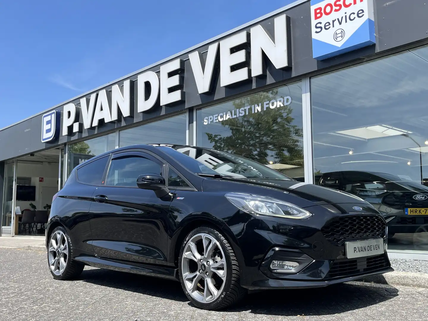 Ford Fiesta 1.0 EcoBoost ST-Line 125pk/92kW 6-bak | Afneembare Zwart - 1