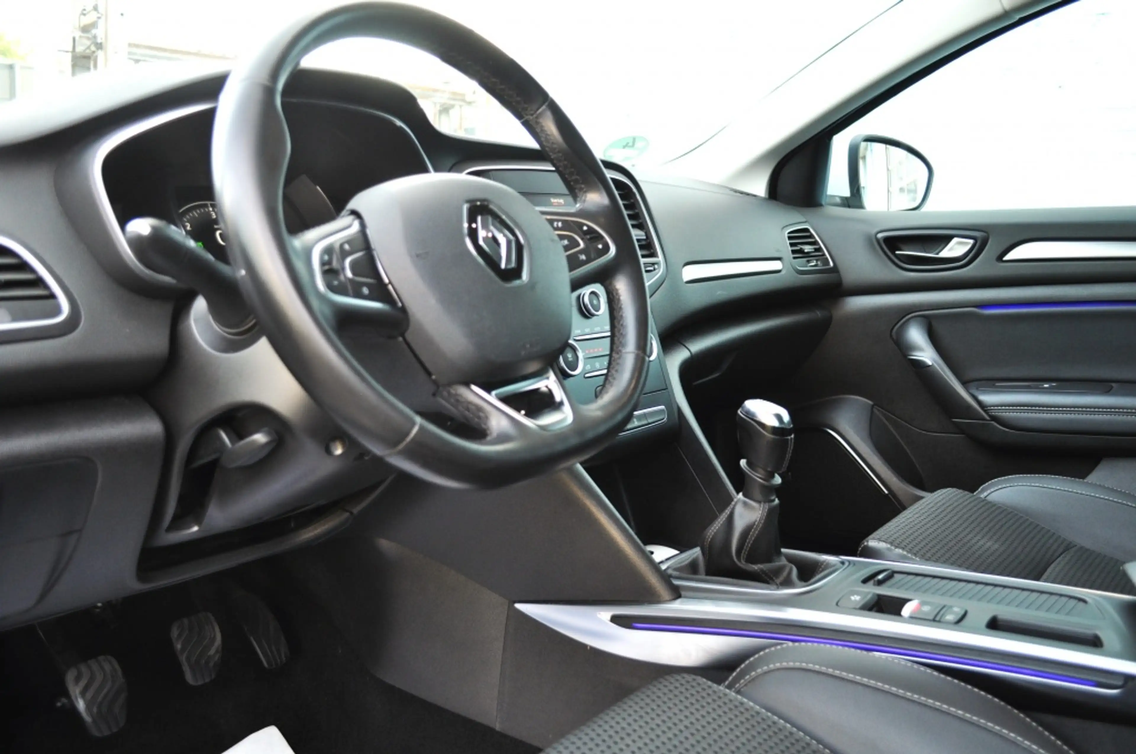 Renault Megane Estate 1.5 dCi Bose trh massage egtg — photo 10