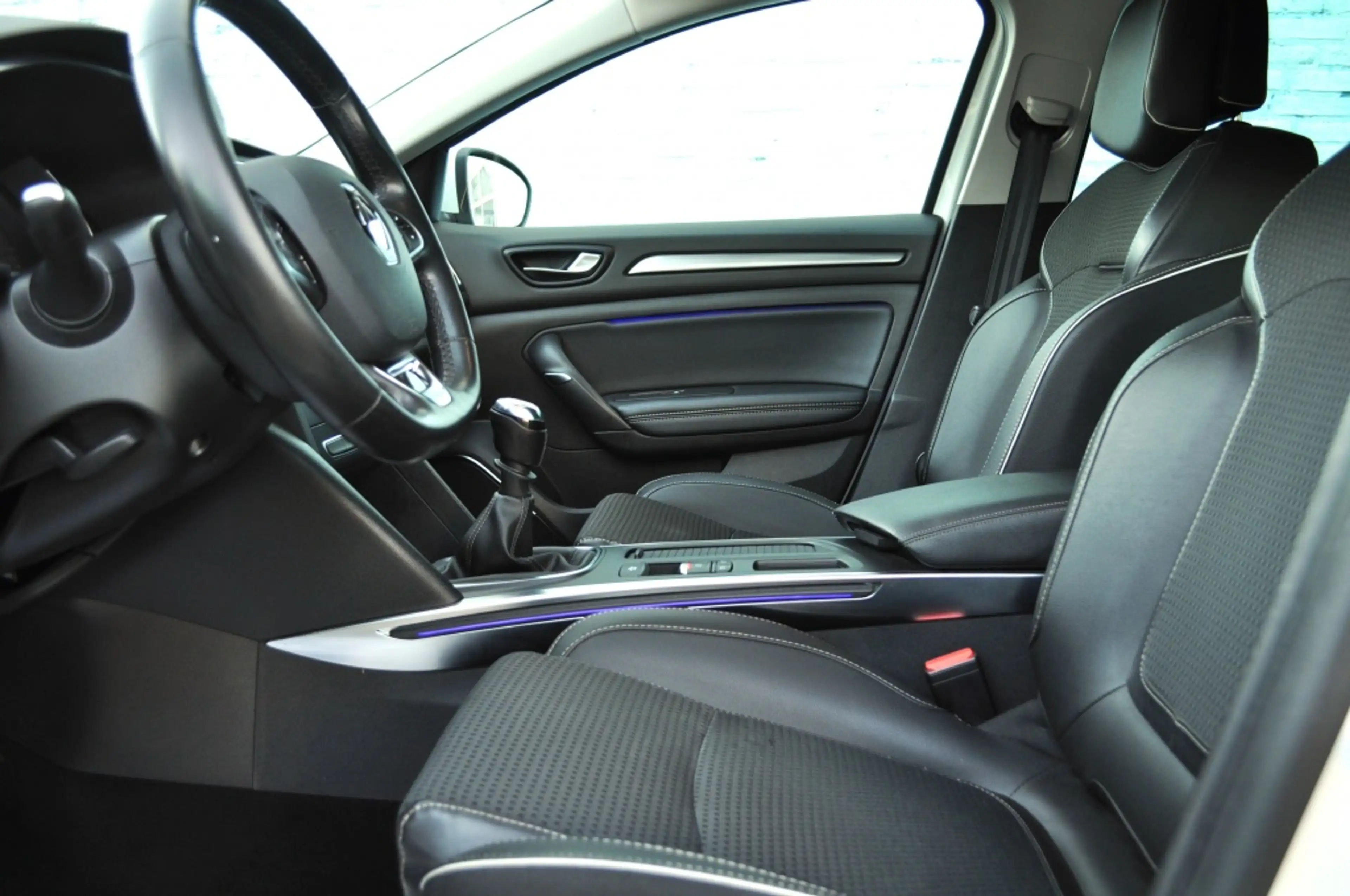 Renault Megane Estate 1.5 dCi Bose trh massage egtg — photo 12