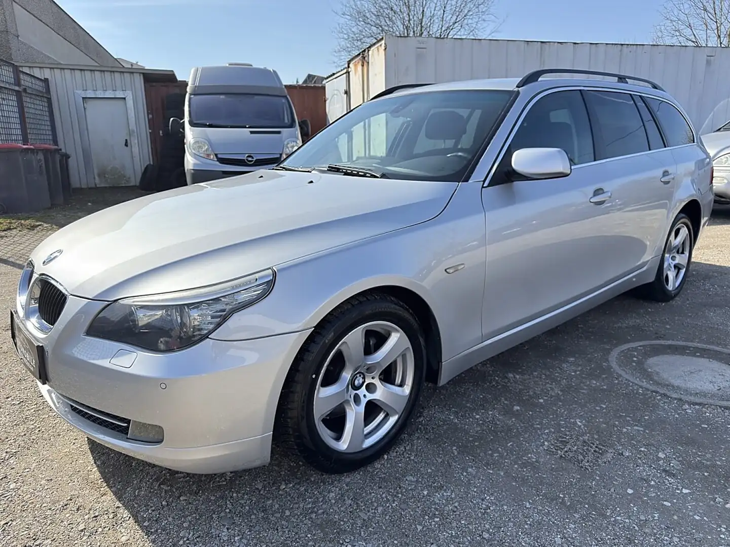 BMW 520 d Touring Aut. * EXPORT/Bastlerfahrzeug * * Pic... Silber - 2