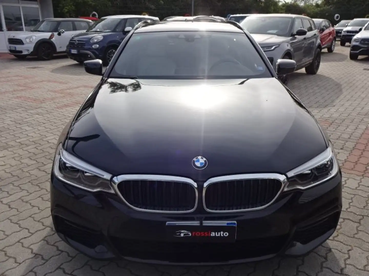 BMW 520 d Touring mhev 48V xdrive Msport auto Nero - 2