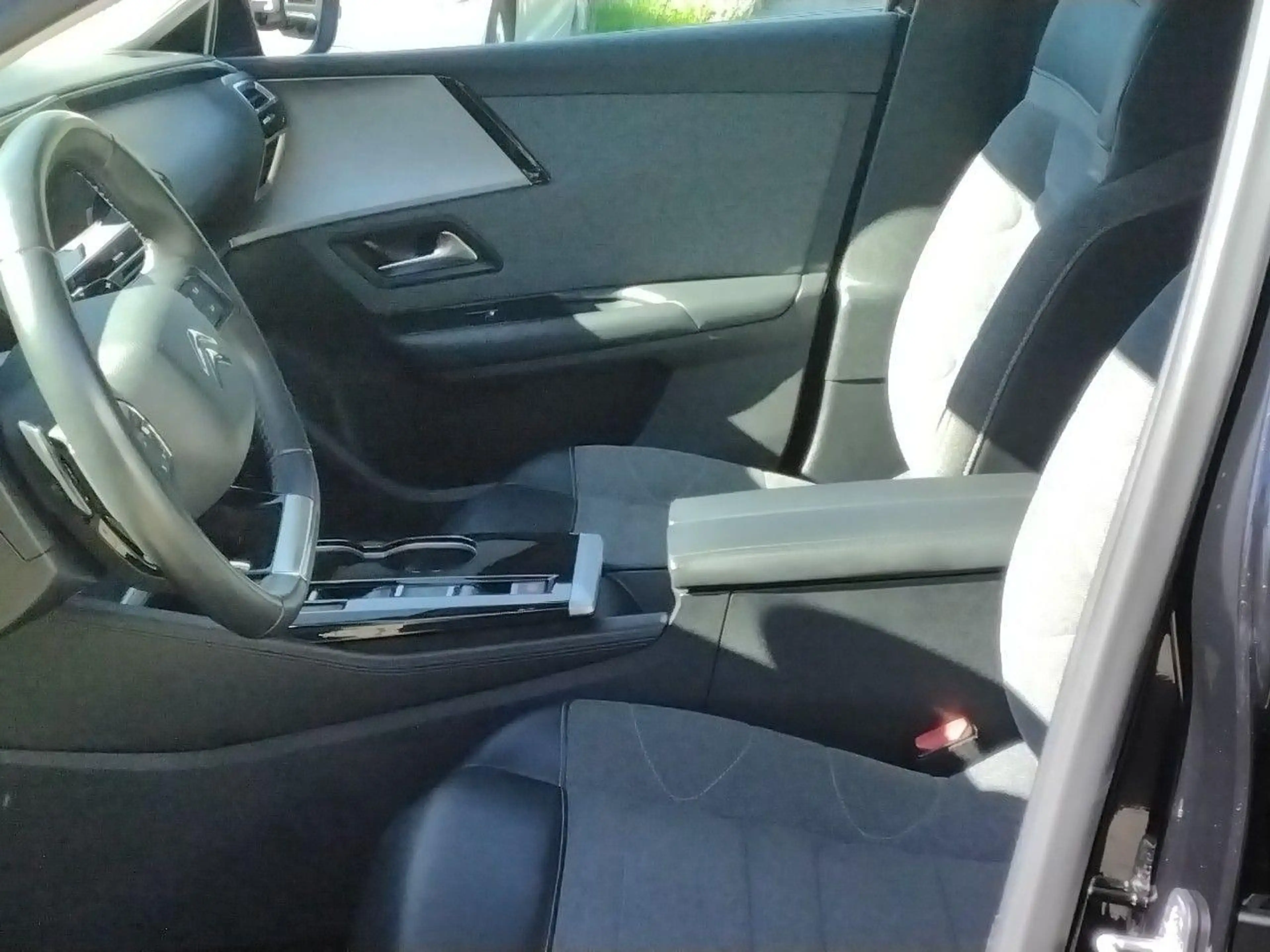 Citroen C5 X Feel Pack Hybrid — photo 9