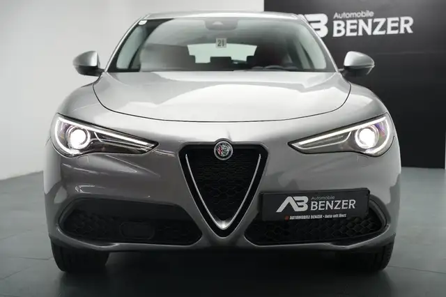 Alfa Romeo Stelvio view 2