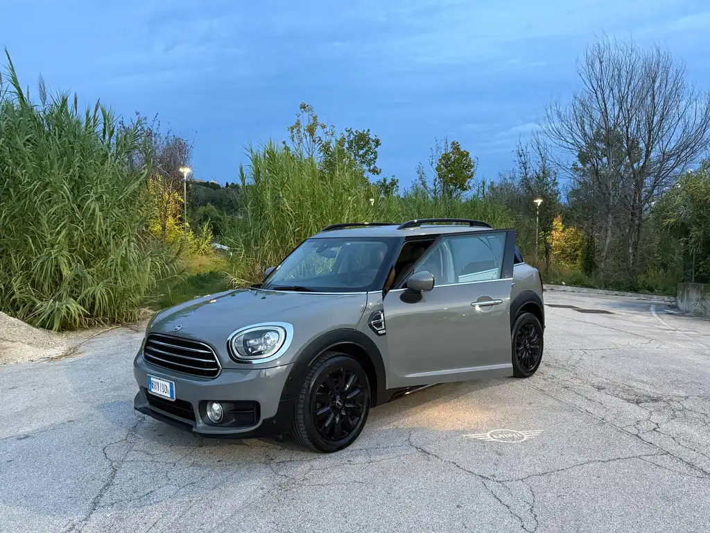Mini Countryman D 2019 из Европы — купить под ключ
