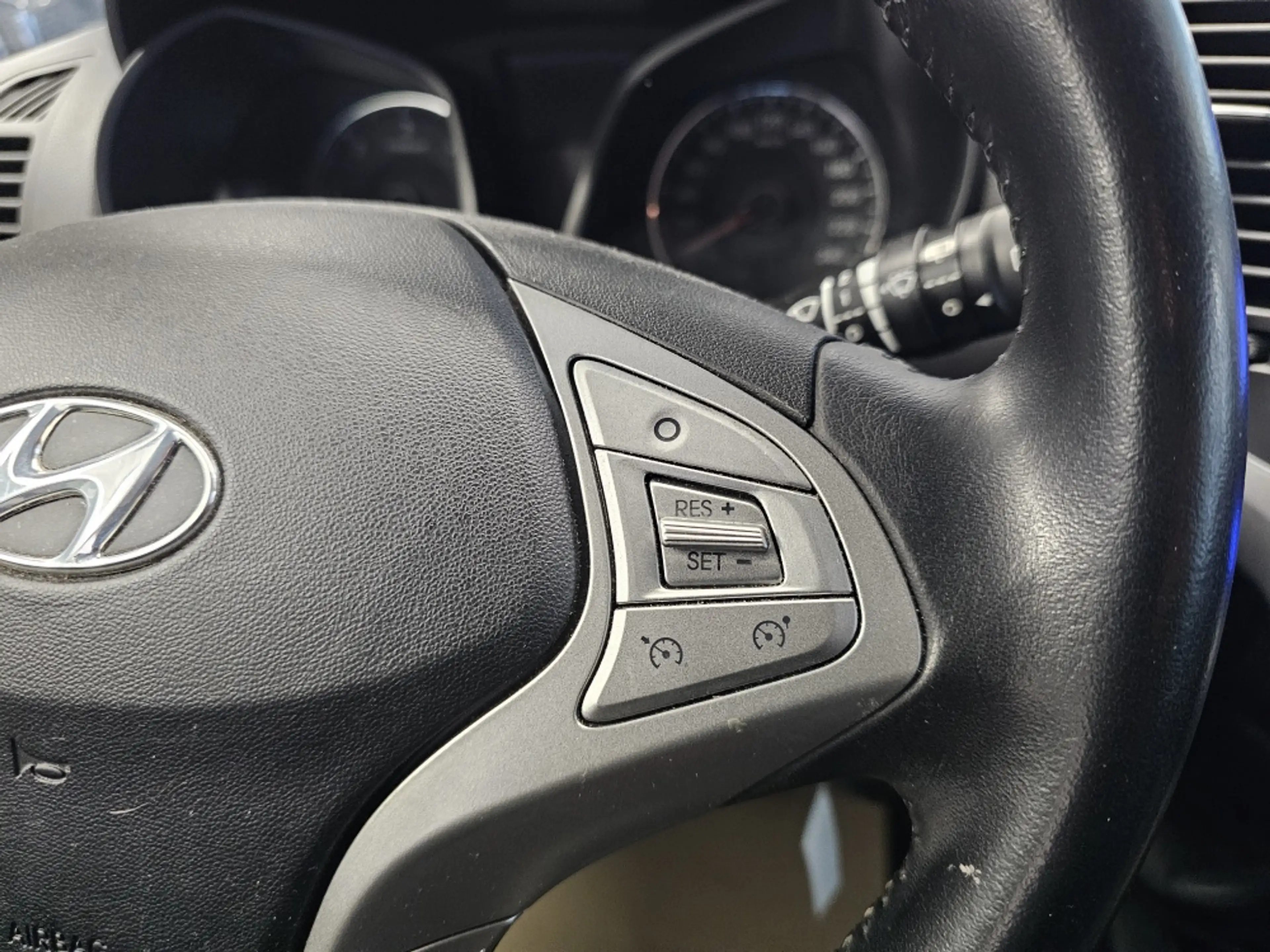 Hyundai iX20 1.Hand,AHK,Leder,Tempomat,PDC,Sitzheizung — photo 10