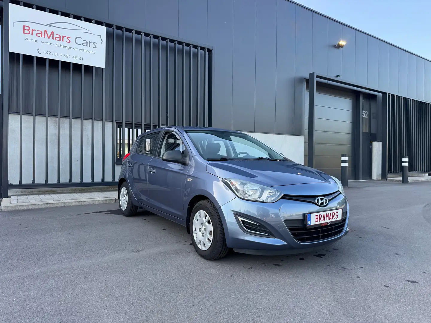 Hyundai i20 i20 1.2i ✅ 12 MOIS DE GARANTIE ✅ Bleu - 2