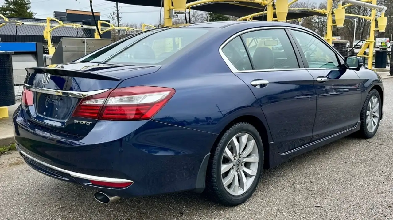 Honda Accord снимка Honda Accord