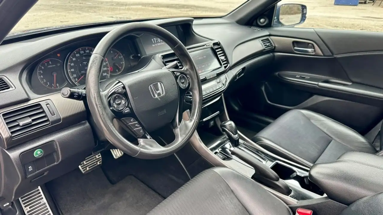 Honda Accord снимка Honda Accord