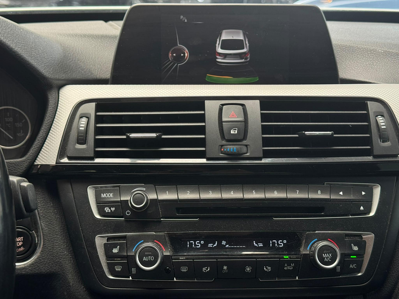 BMW 335 3-serie Touring 335d xDrive M Sport / Pano / Autom — photo 12