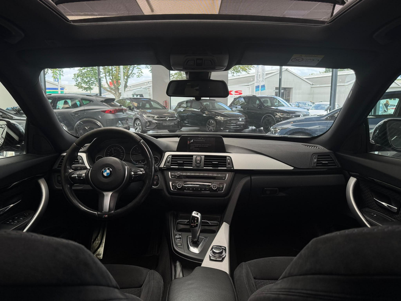 BMW 335 3-serie Touring 335d xDrive M Sport / Pano / Autom — photo 8
