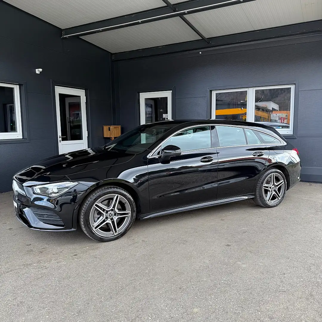Mercedes-Benz CLA 250 e PHEV Shooting Brake Aut. Schwarz - 2
