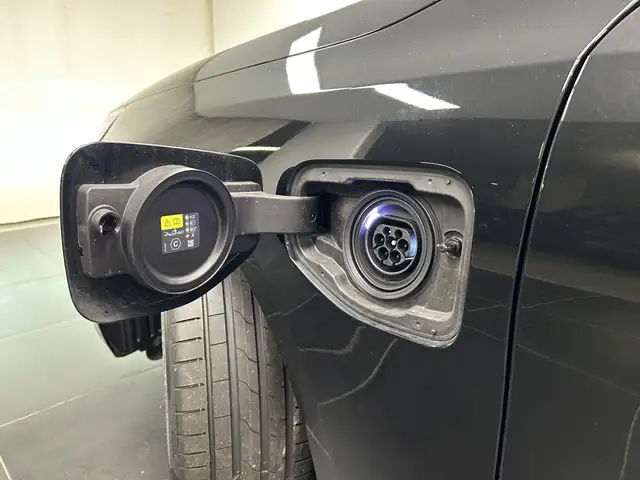 BMW M view 11
