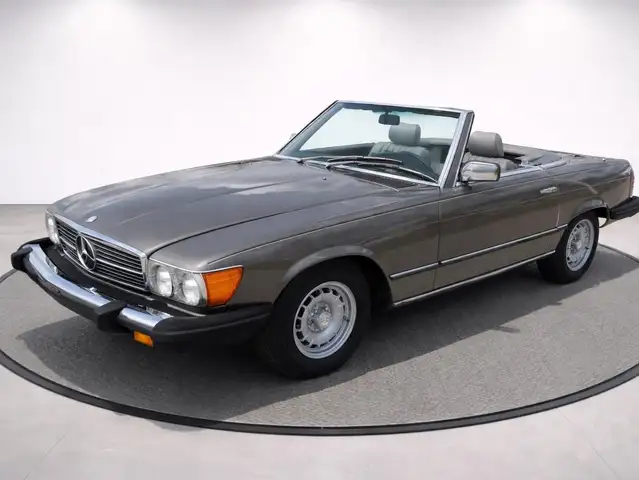 Mercedes-Benz SL 380 **R107**AUT=KLIMA=LEDER=TEMPOMAT=HARDTOP=SOFTTOP