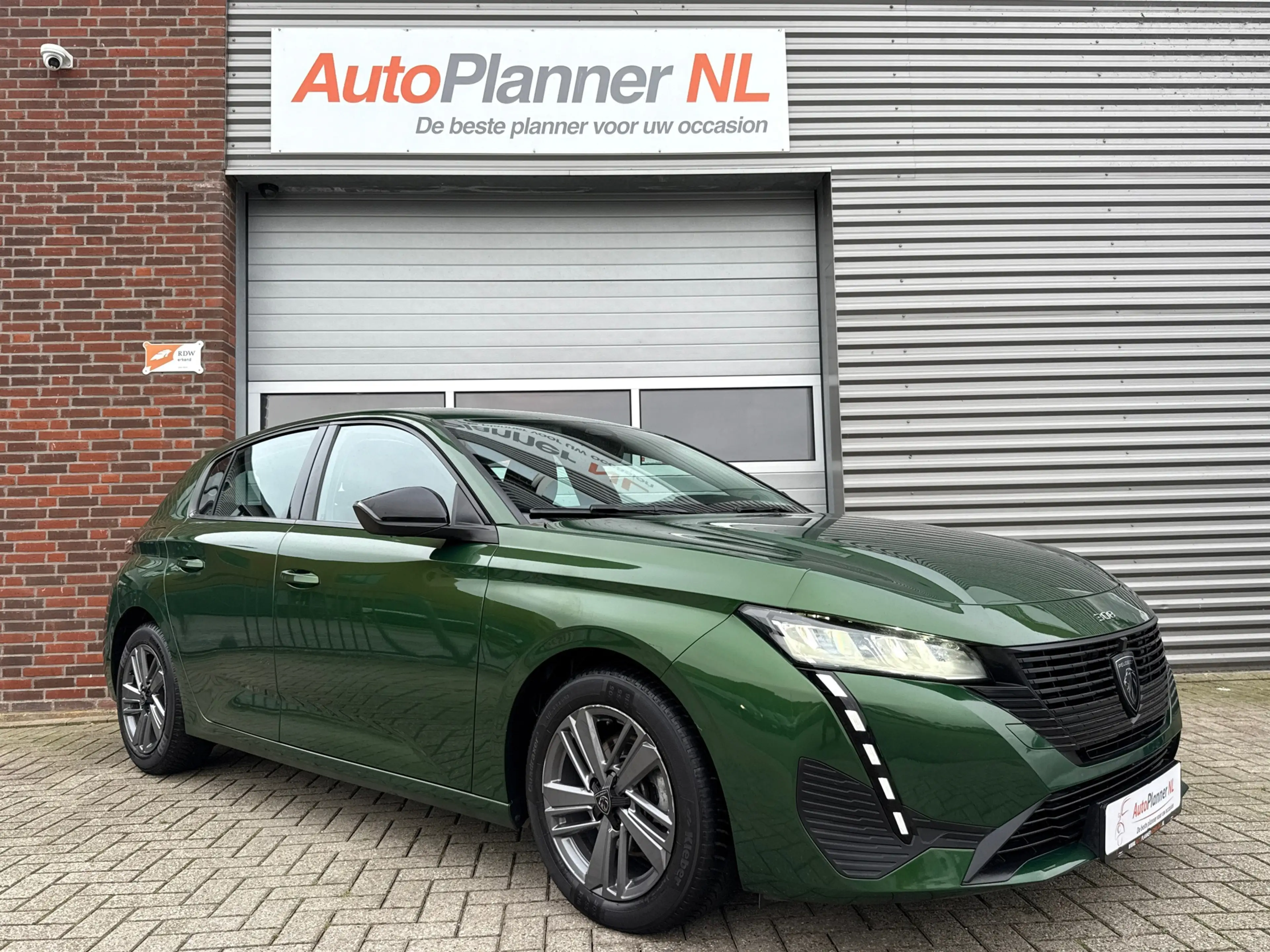Peugeot 308 1.2 Turbo! Incl. Btw! Carplay! Cruise! Virtual!