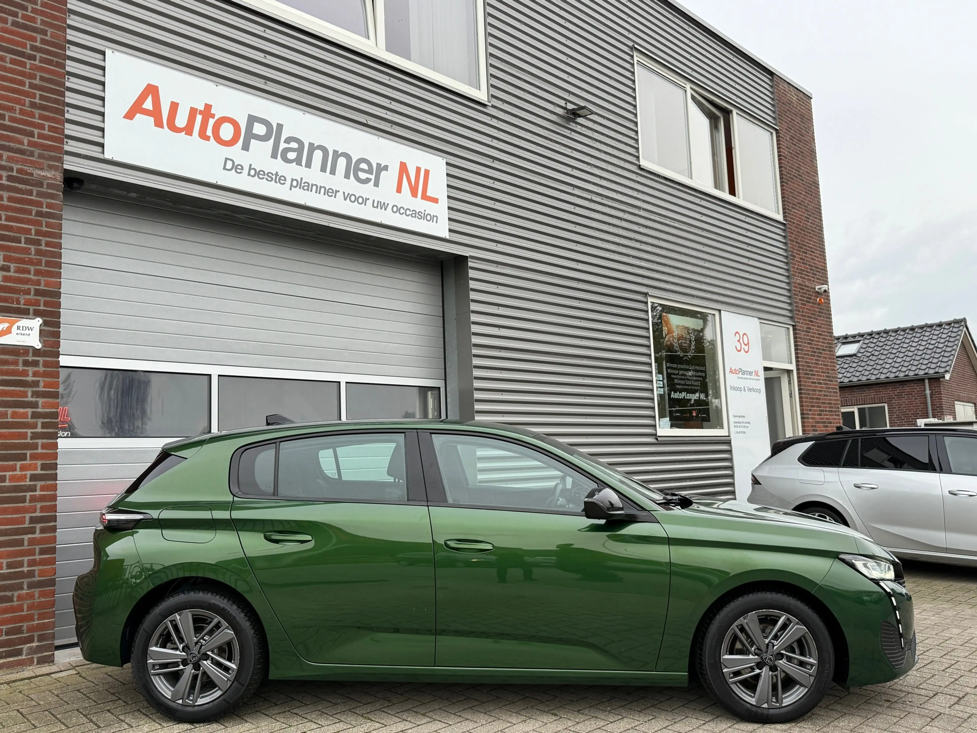 Peugeot 308 1.2 Turbo! Incl. Btw! Carplay! Cruise! Virtual! — photo 3
