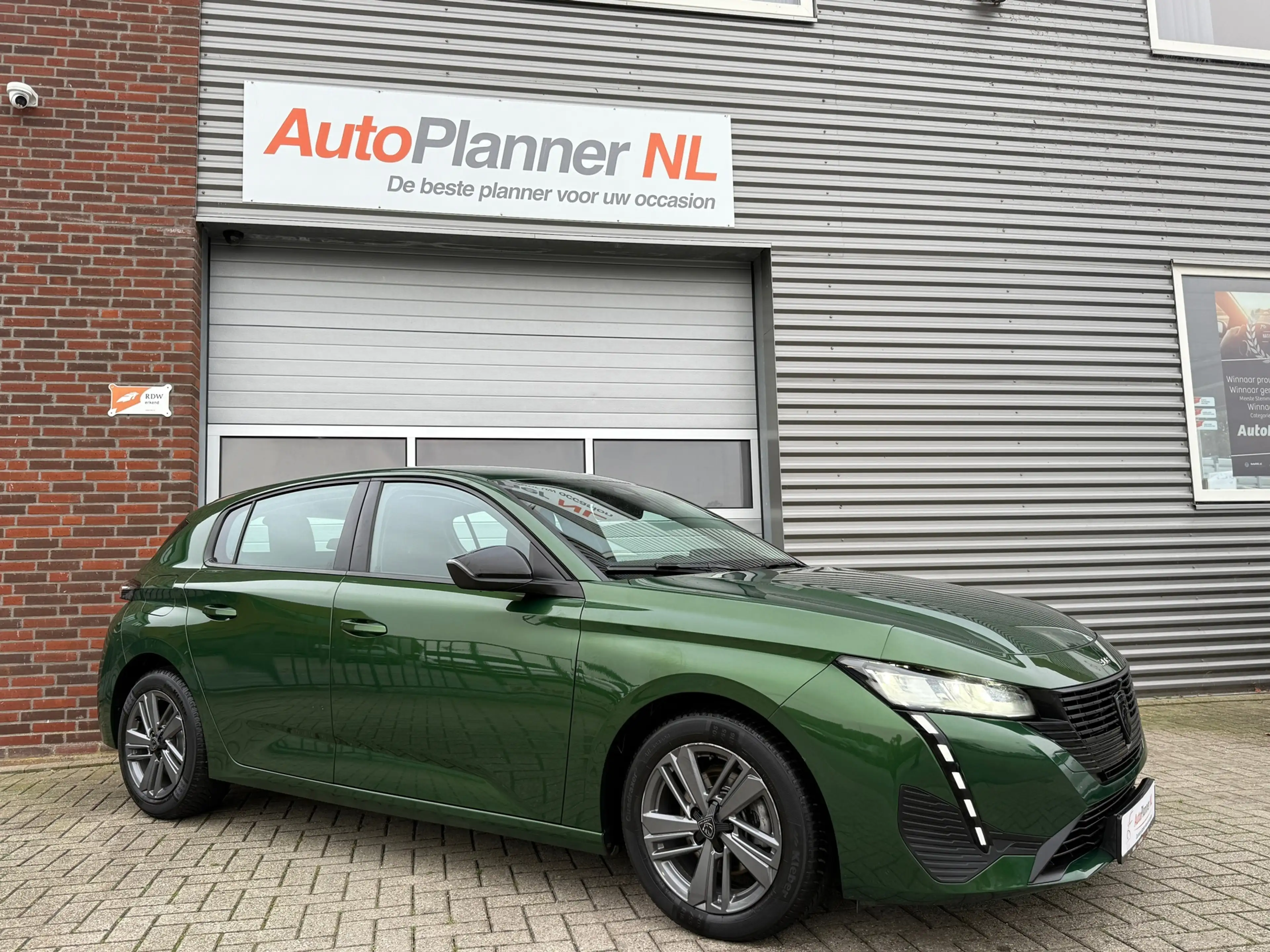 Peugeot 308 1.2 Turbo! Incl. Btw! Carplay! Cruise! Virtual! — photo 2