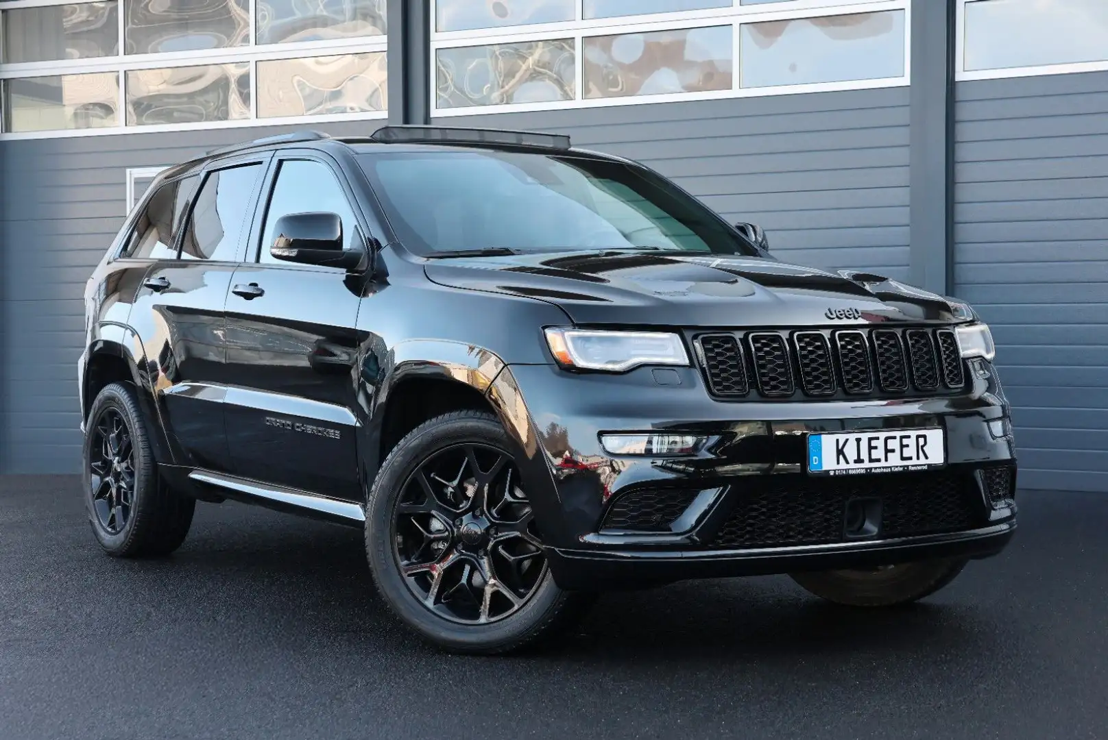 Jeep Grand Cherokee 5.7 LIMITED X 4x4/ACC/SHZ/KAMERA Noir - 1