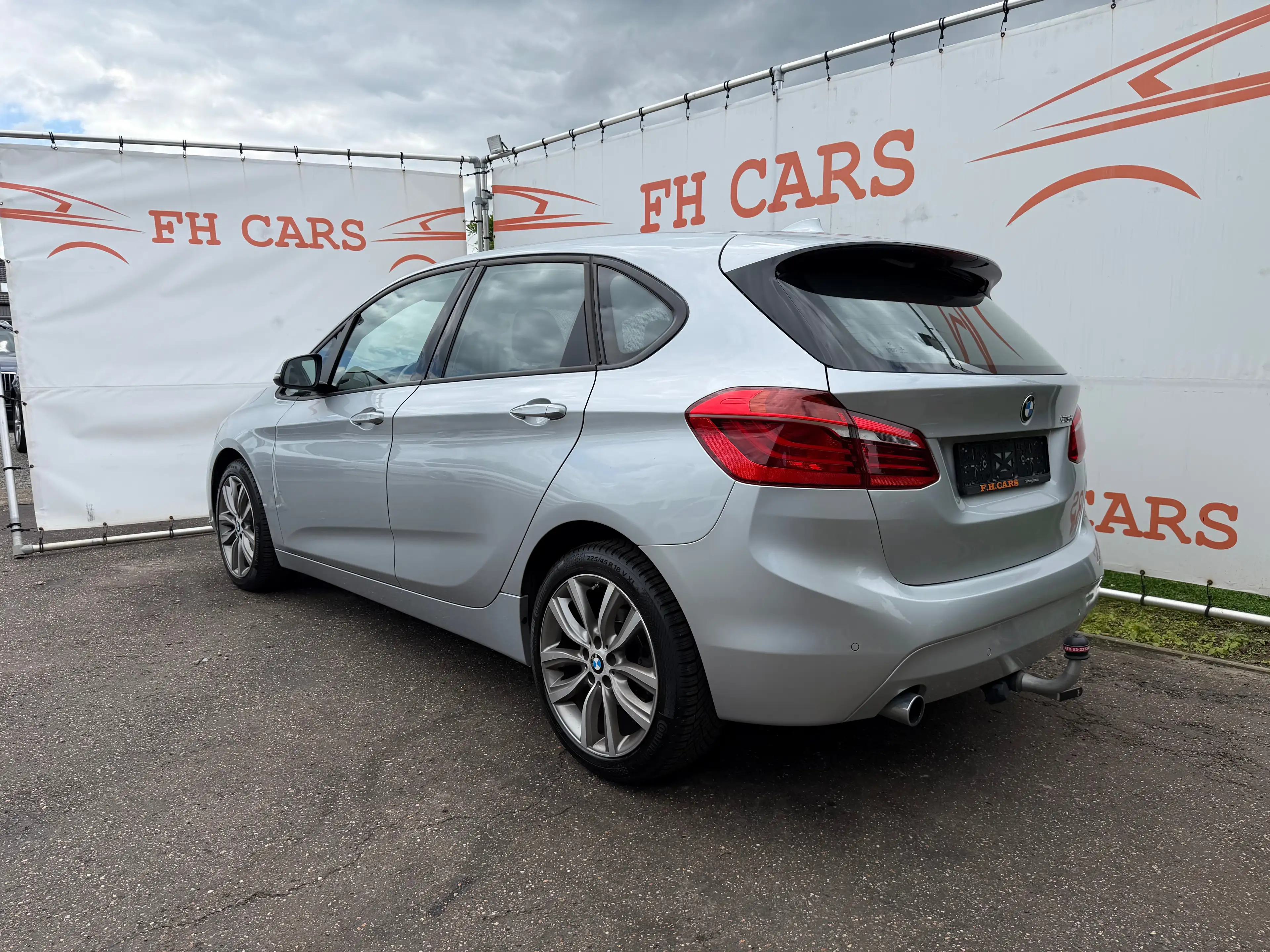 BMW 216 d Tourer *Navigatie*Cruise*Led*Euro6b*115 PK* — photo 5