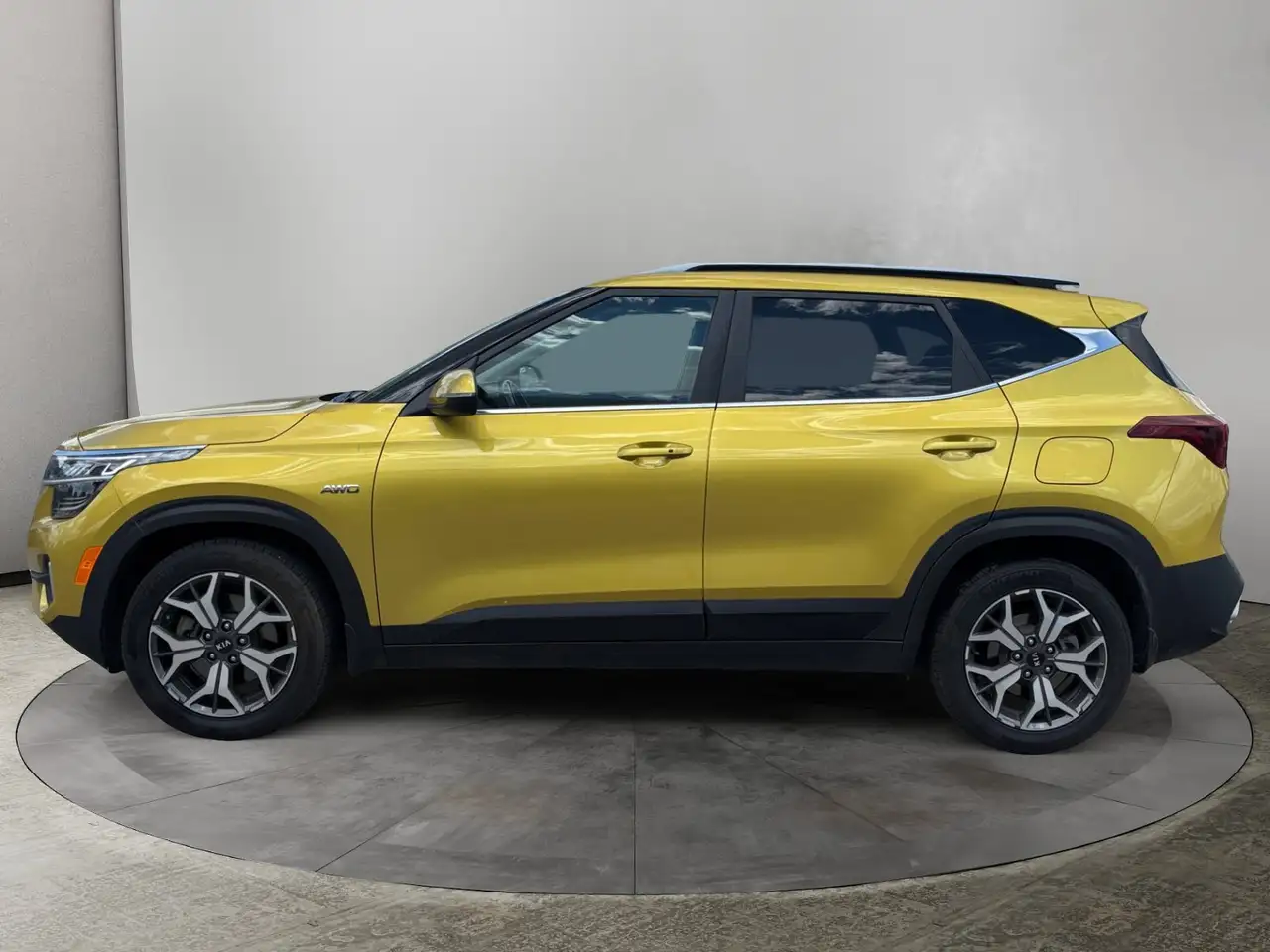 Kia Seltos photo Kia Seltos