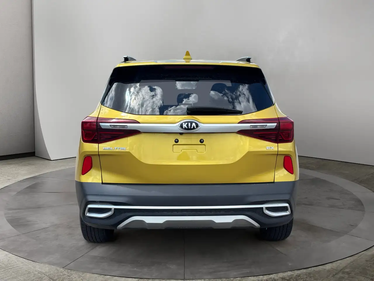 Kia Seltos photo Kia Seltos