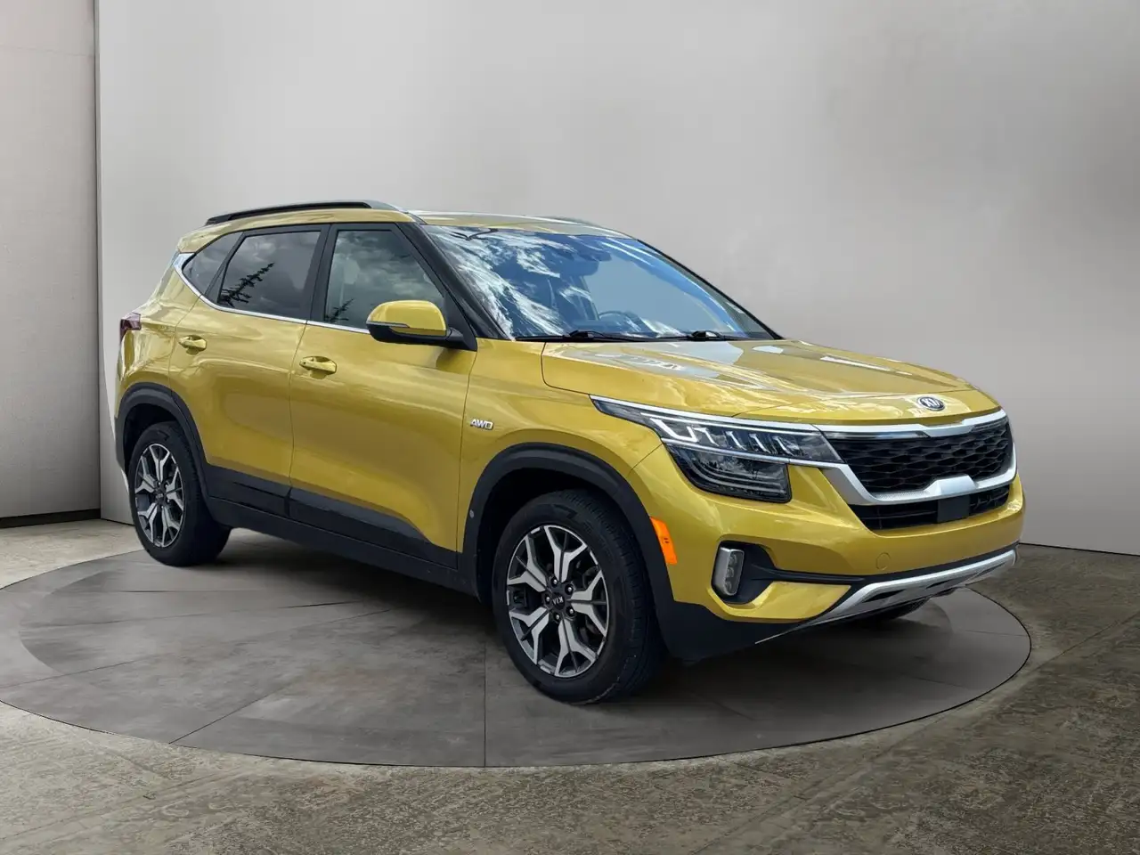 Kia Seltos photo Kia Seltos