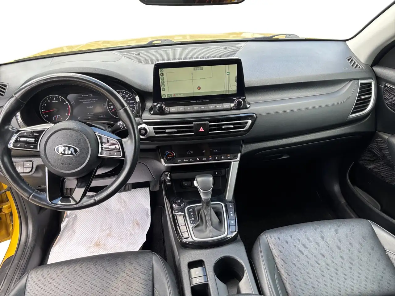 Kia Seltos photo Kia Seltos