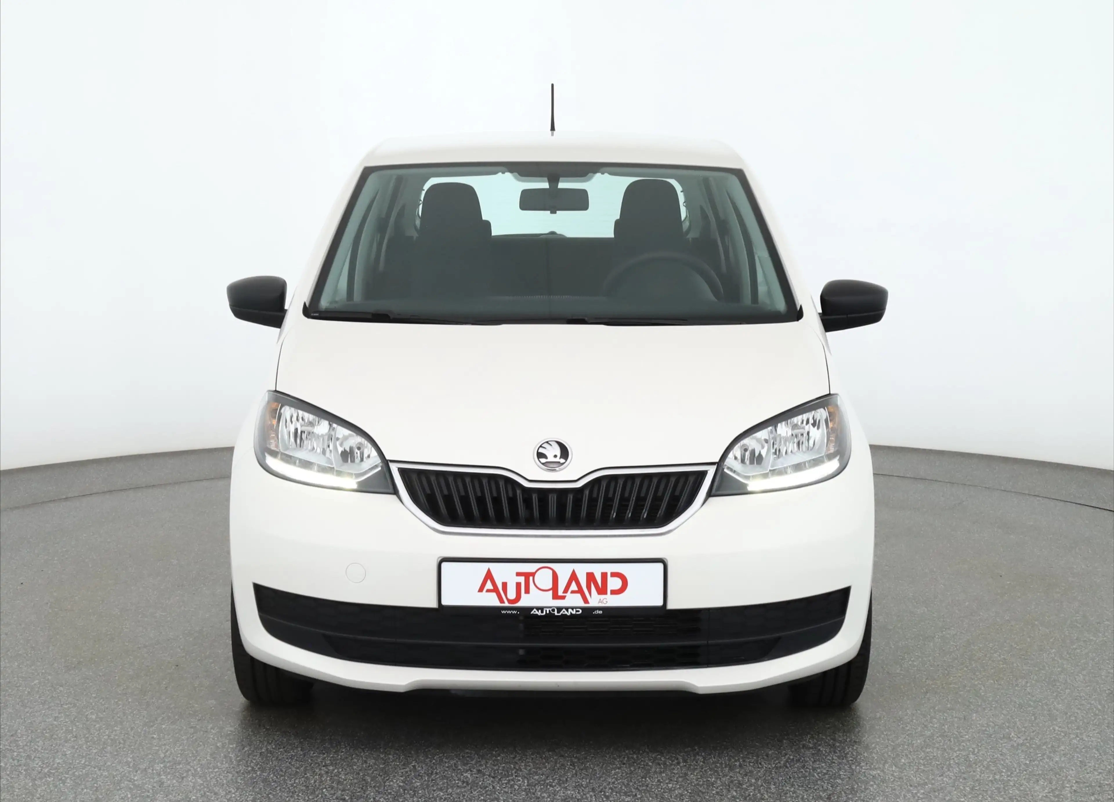 Skoda Citigo 1.0 MPI Active DAB Klima AUX — photo 8