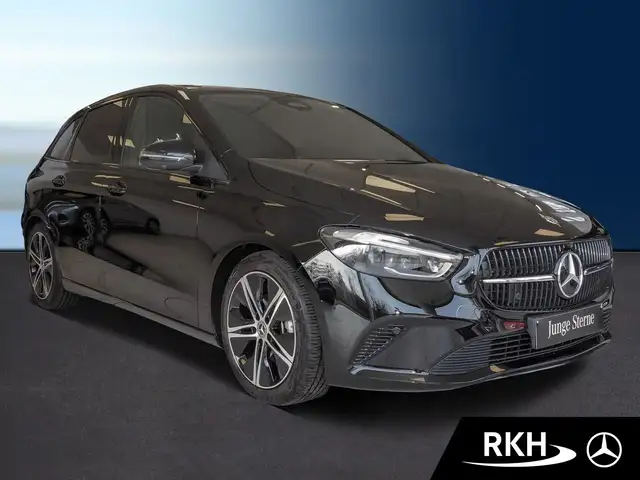 Mercedes-Benz B-Class view 2