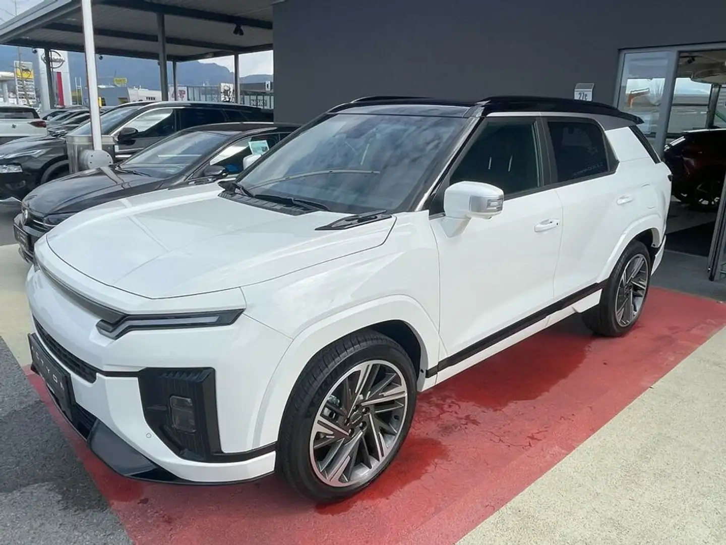 KGM Actyon KGM 1,5 GDI Turbo Premium Aut. Vorführwagen Weiß - 1