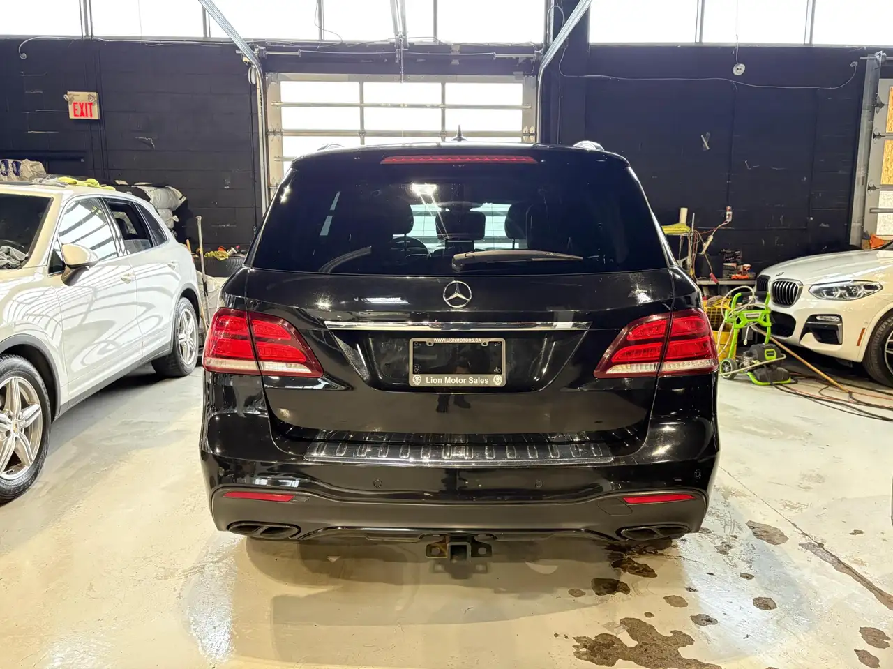 Mercedes-Benz GLE снимка Mercedes-Benz GLE