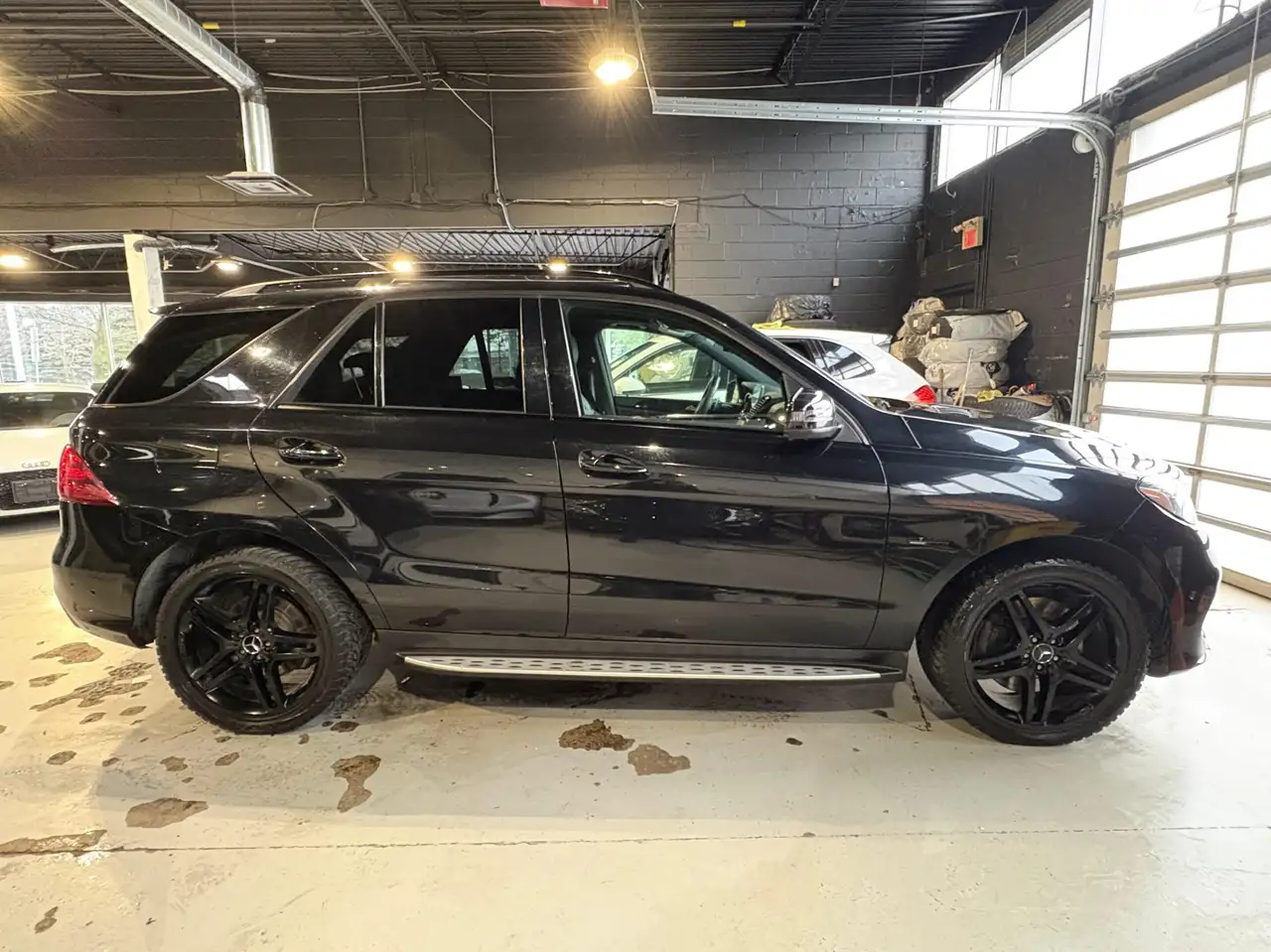 Mercedes-Benz GLE снимка Mercedes-Benz GLE