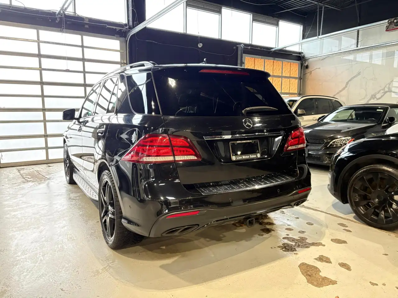 Mercedes-Benz GLE снимка Mercedes-Benz GLE