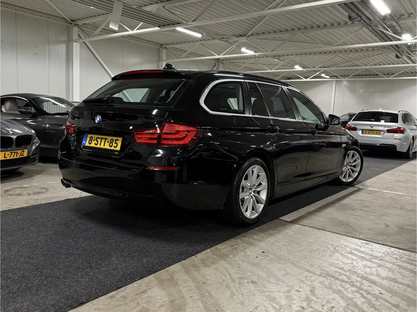 BMW 520 5-Serie Touring [F11] 520d Executive Aut-8. l Pano Schwarz - 2